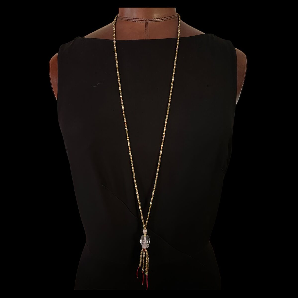 fine necklace holder TALISMAN vanite crystal